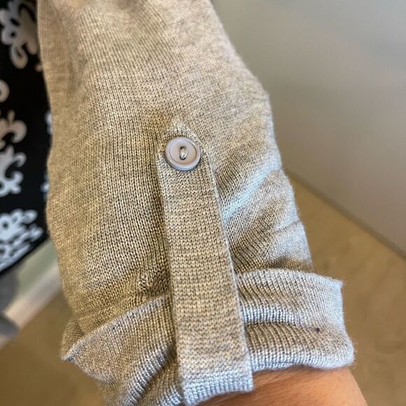 New Magaschoni gray Cardigan Sweater Long Sleev Tunic open Front. - Picture 3 of 4